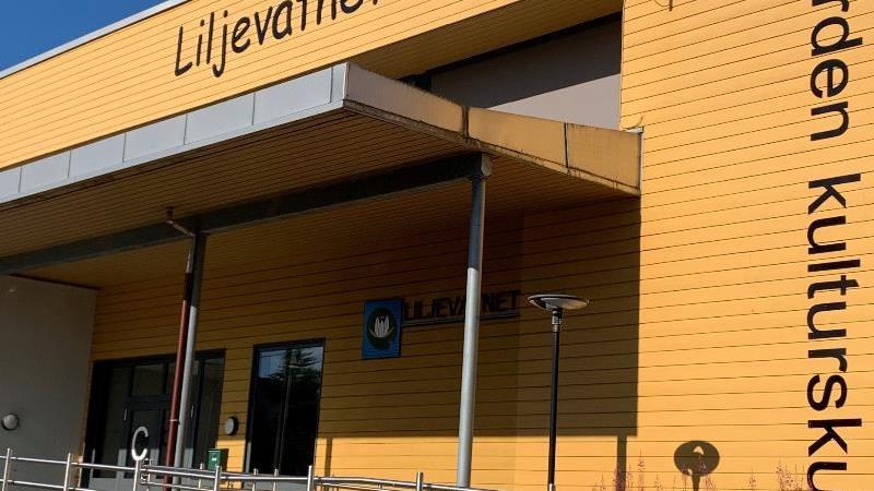 Lenkje til artikkel: Oppseiingsfrist før sommaren