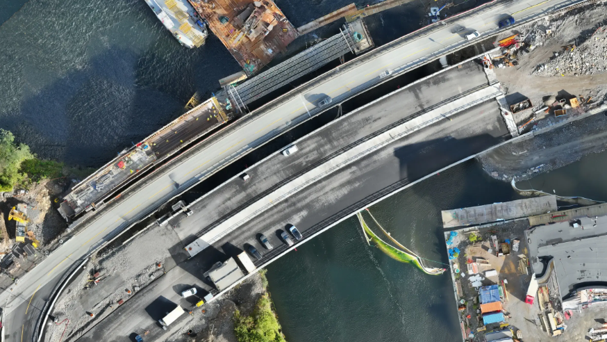 Lenkje til artikkel: Stengjer for maritim trafikk i Straumsundet