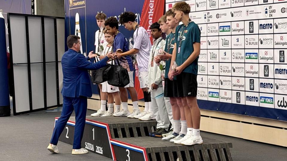 Lenkje til artikkel: Mykje skryt for U15 EM