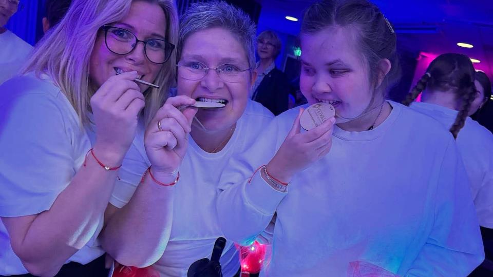 Lenkje til artikkel: Prisdryss til dansegrupper frå Øygarden