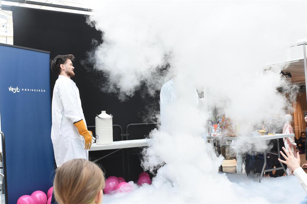 Frå Energimessa - Klikk for stort bilete