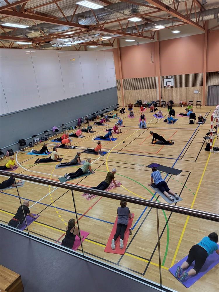 Foto: Styreleiar Seniortrimmen i Hjeltefjorden Arena, Ramona Hellesund - Klikk for stort bilete