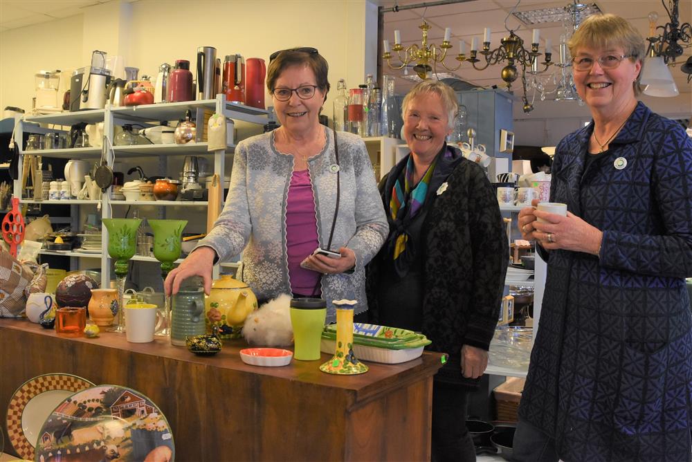 Frå venstre; Audhild Engelsen, Marit Geitanger, Liv Utkilen - Klikk for stort bilete