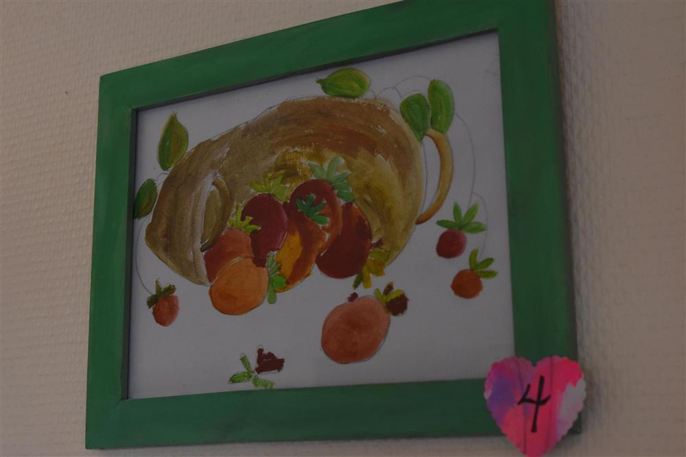 Frå opninga av måleriutstillinga på tysdag - Klikk for stort bilete