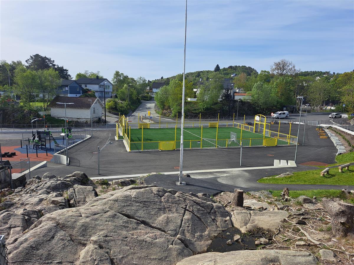Uteområdet - Klikk for stort bilete