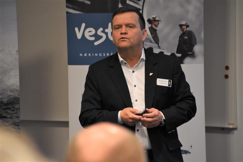 Bård Sekkingstad - Klikk for stort bilete