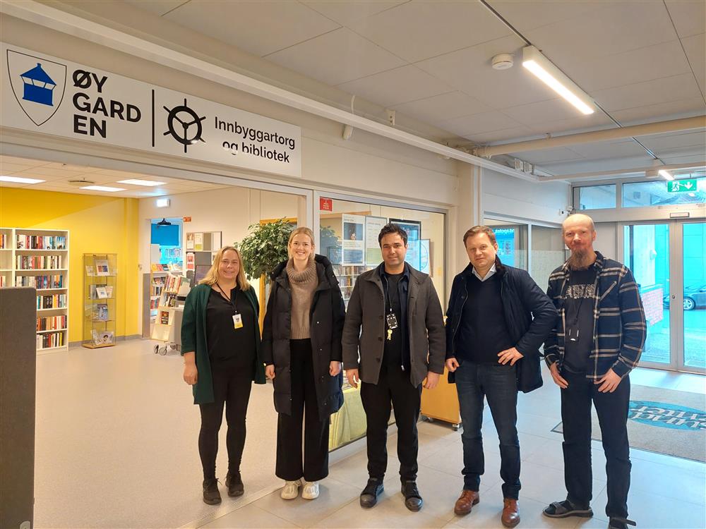 Beate Moldøen, Kristin Reiestad, Farshid Amini, Bjørn Bråstad og Kenneth Johannessen - Klikk for stort bilete
