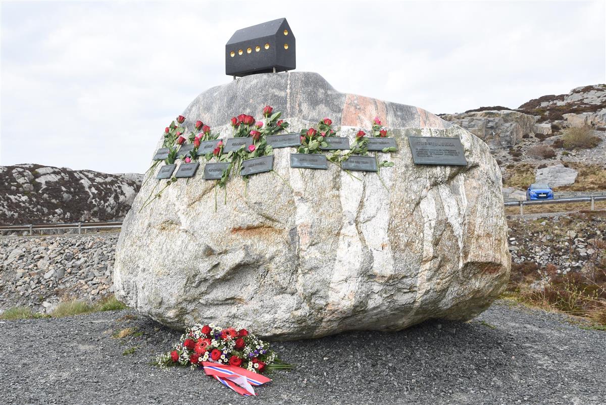 Minnestein - Klikk for stort bilete