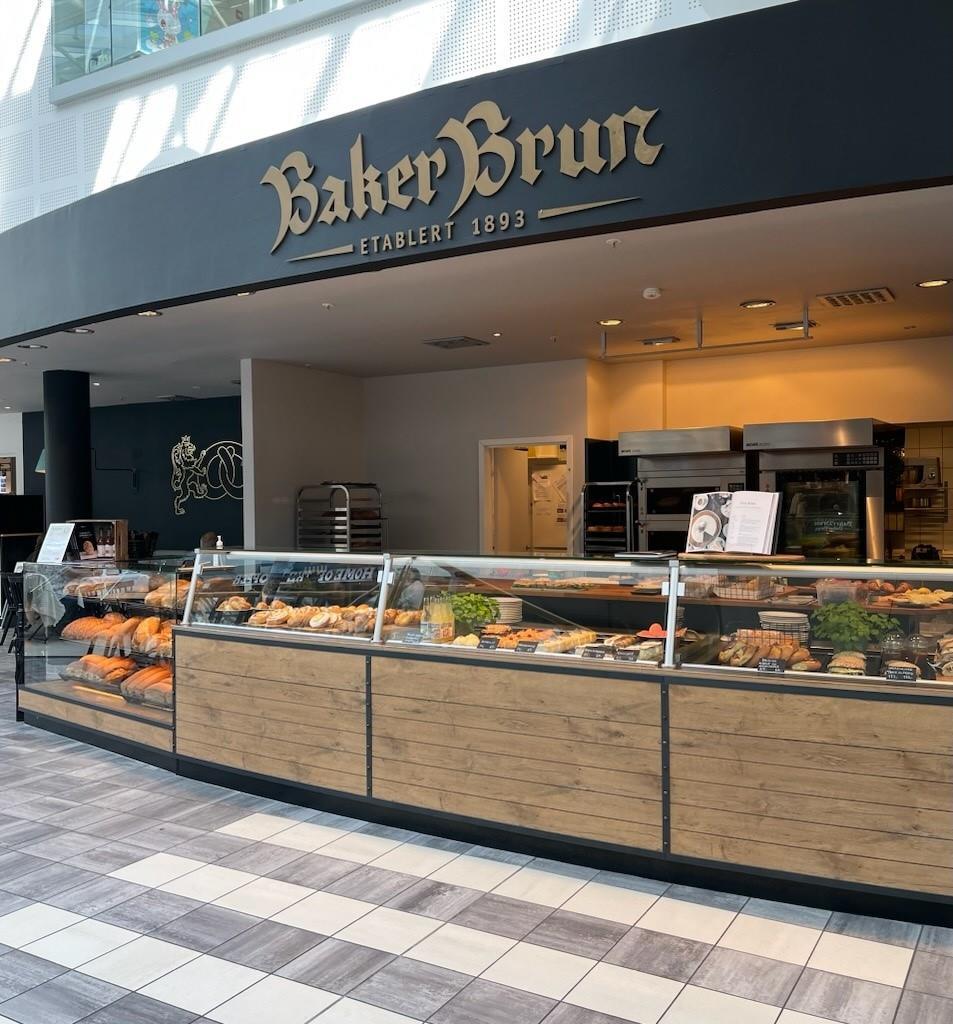 Baker Brun på Sartor Storsenter - Klikk for stort bilete