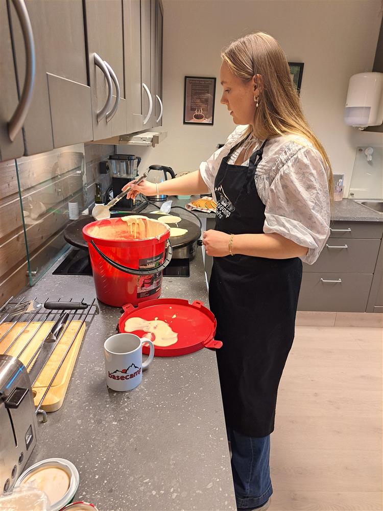 Frå opning av nytt lokale for Basecamp arbeidspraksis - Klikk for stort bilete