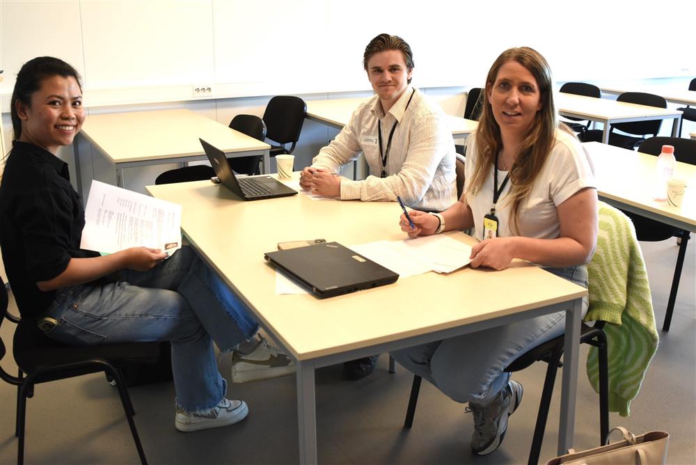 Frå jobbmessa - Klikk for stort bilete