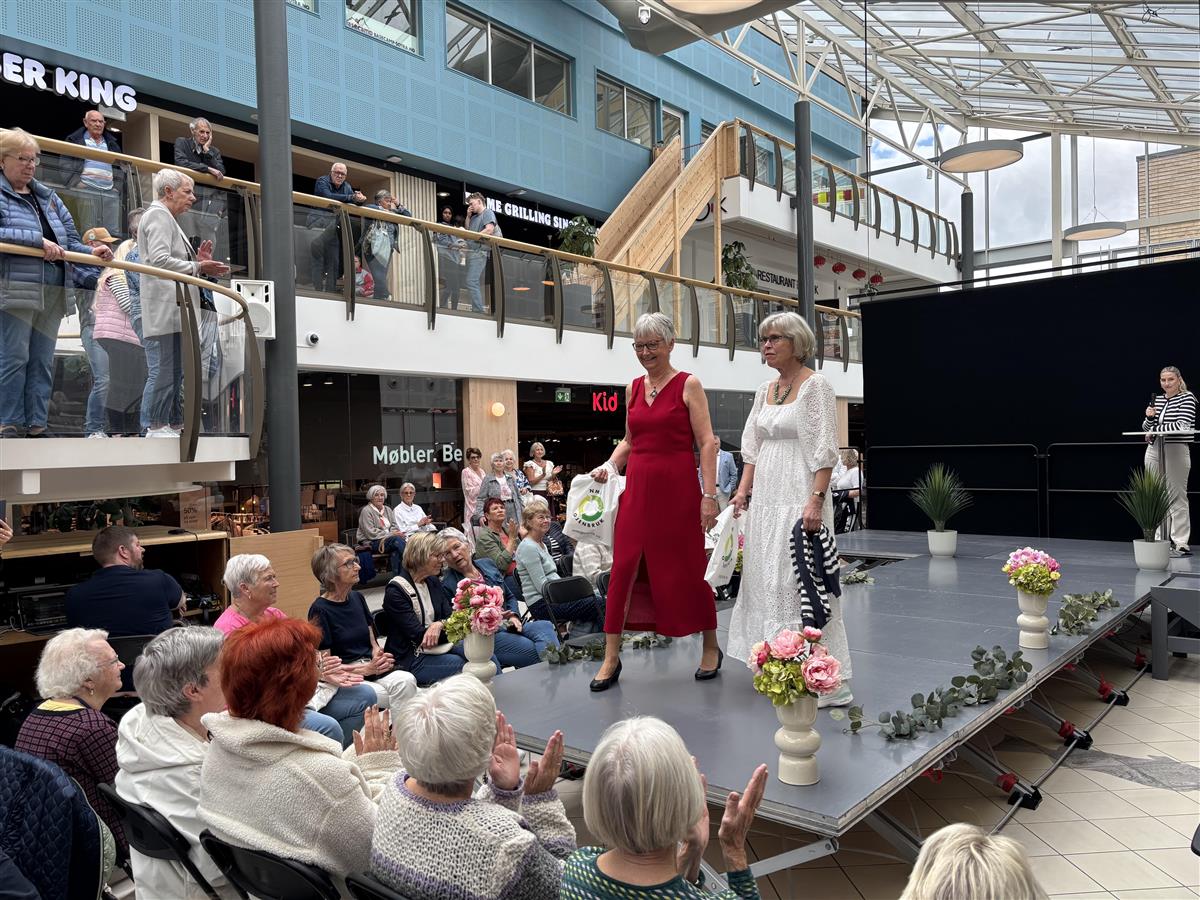Frå showet - Klikk for stort bilete