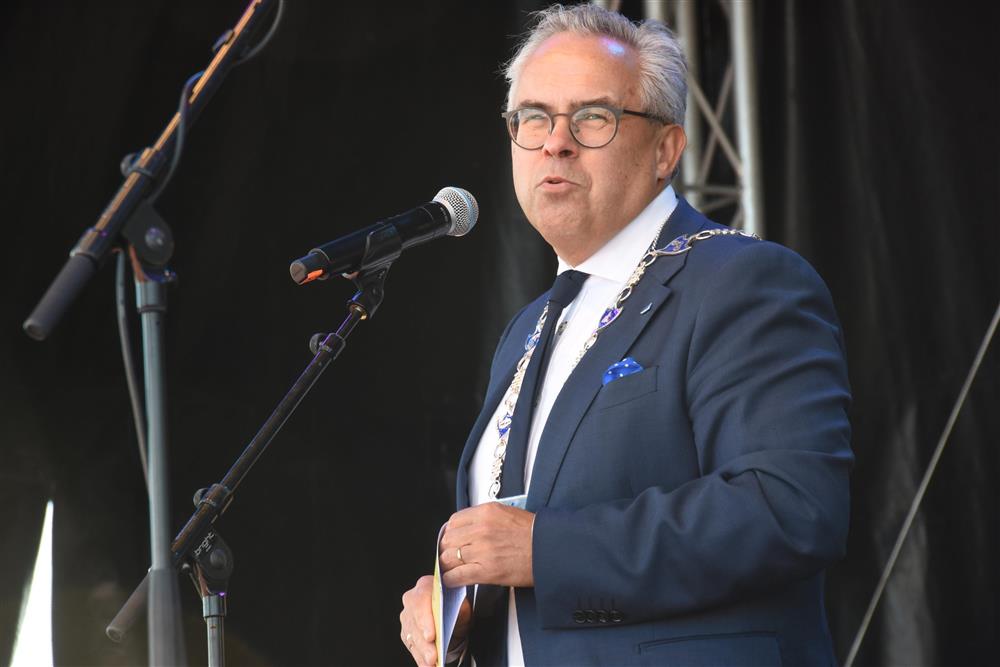 Tom Georg Indrevik - Klikk for stort bilete