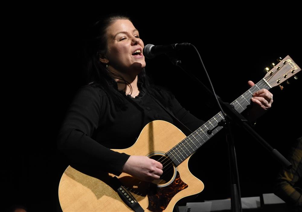 Vivian Steinsland - Klikk for stort bilete