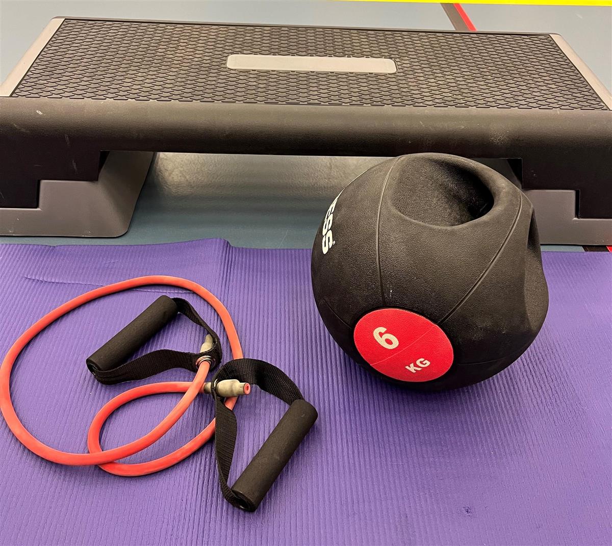 Ein viktig del av kurset er trening. - Klikk for stort bilete