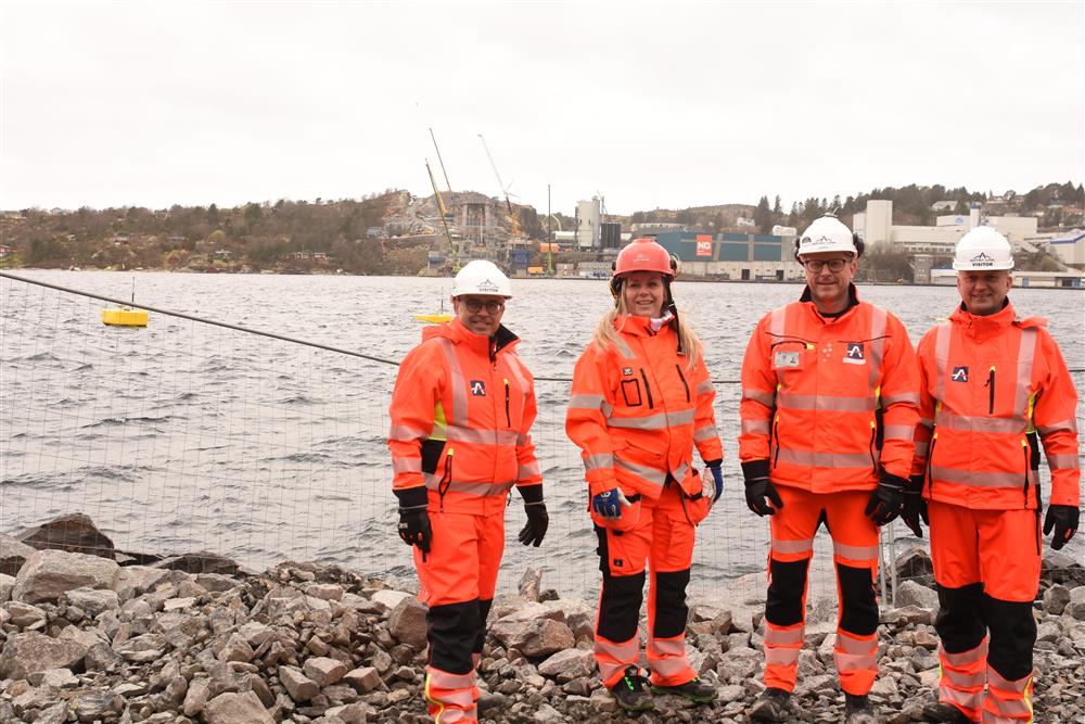 Frå Drotningsvik - Klikk for stort bilete