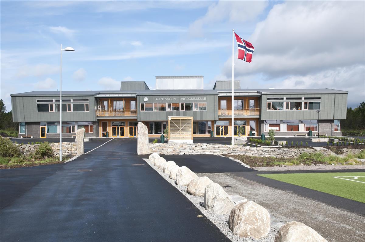 Tranevågen ungdomsskule - Klikk for stort bilete