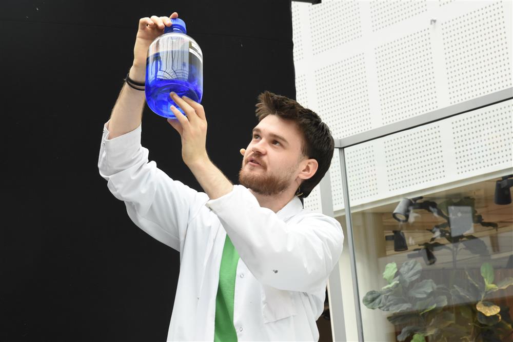 Frå Energimessa - Klikk for stort bilete