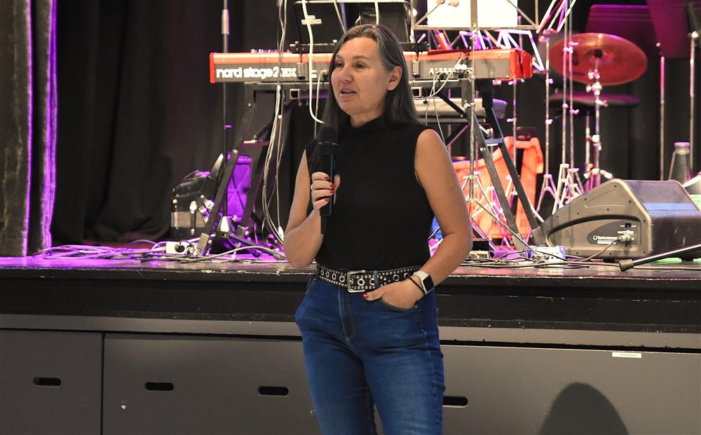 Gunhild Ebbesen - Klikk for stort bilete