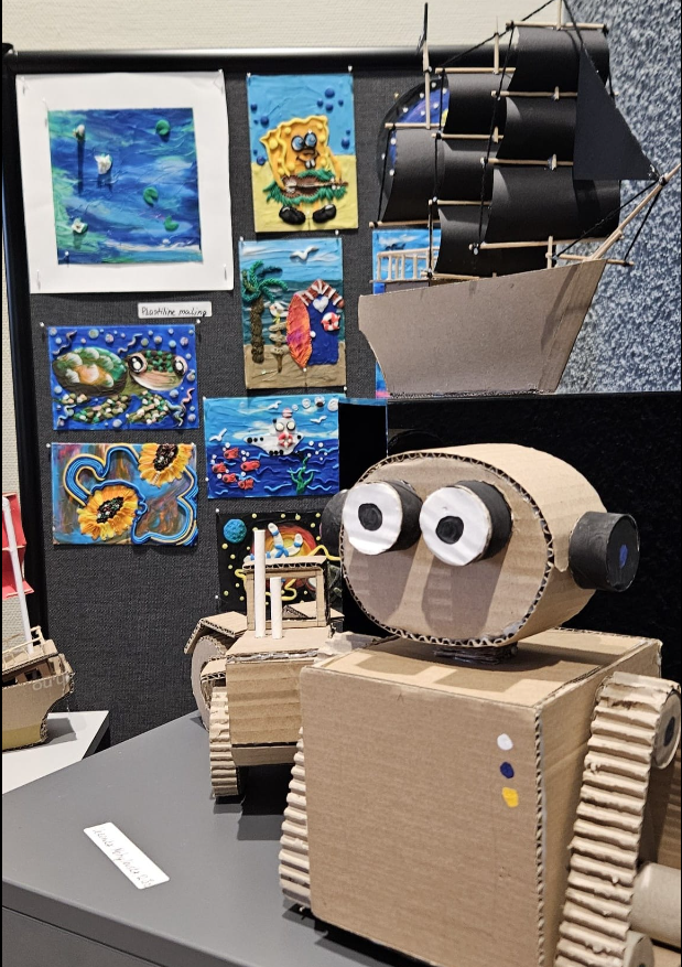 Pappkunst - Klikk for stort bilete