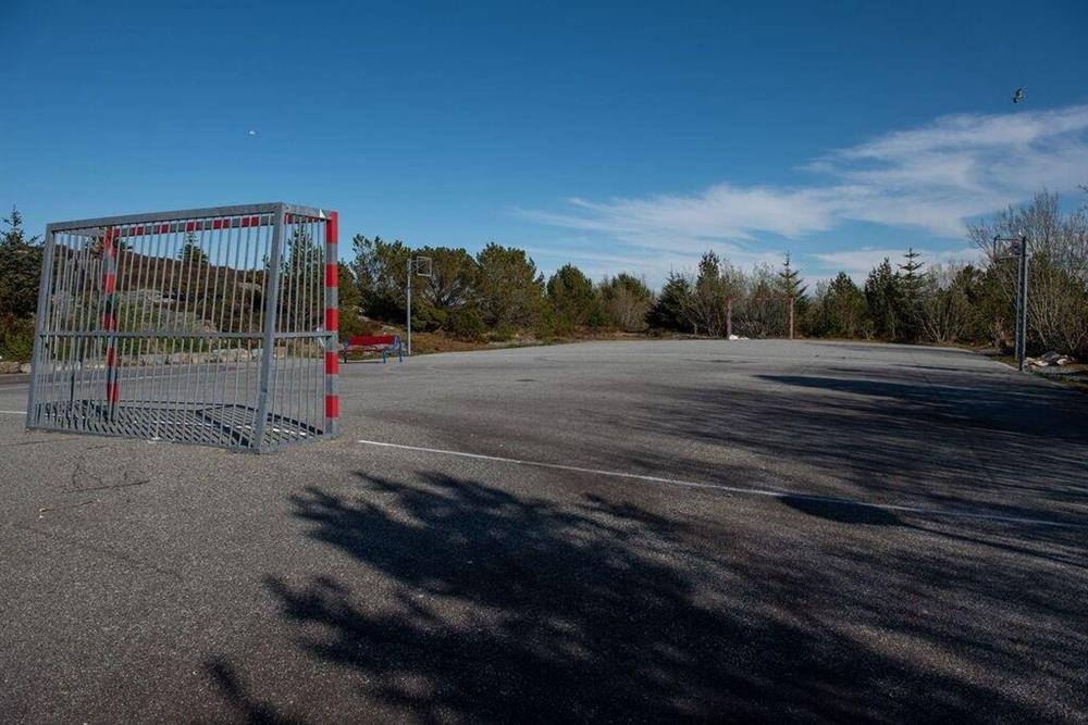 Øygarden ungdomsskule - Klikk for stort bilete