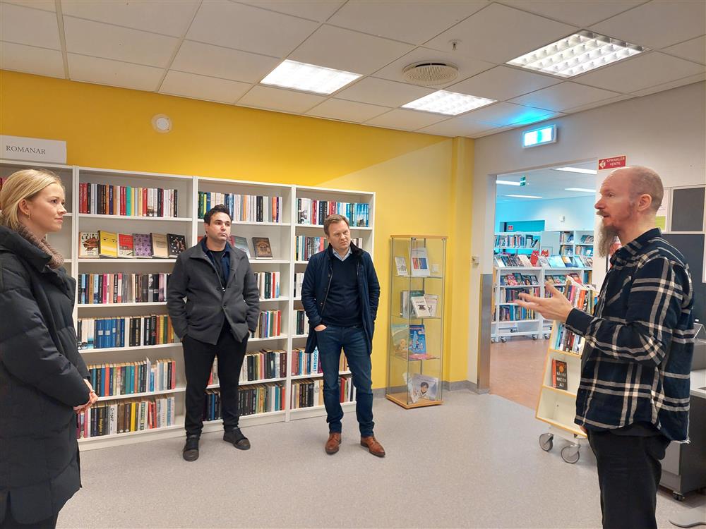 Beate Moldøen, Kristin Reiestad, Farshid Amini, Bjørn Bråstad og Kenneth Johannessen - Klikk for stort bilete
