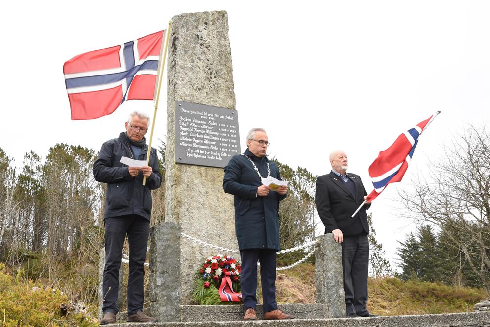 Frå venstre; Audun Sæle, Tom Georg Indrevik og Svein Berger Bjørge. - Klikk for stort bilete