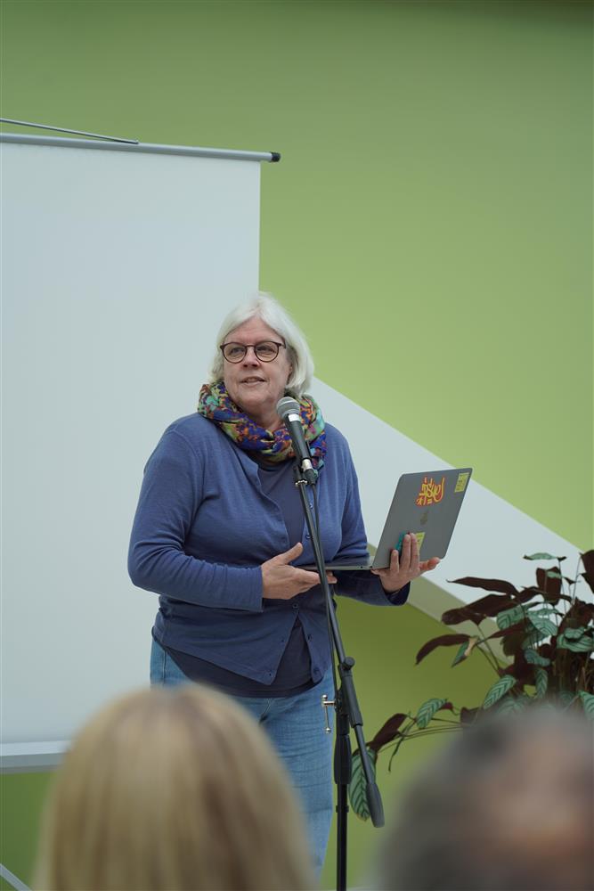 Frå opninga av hagebiblioteket og frøbiblioteket - Klikk for stort bilete