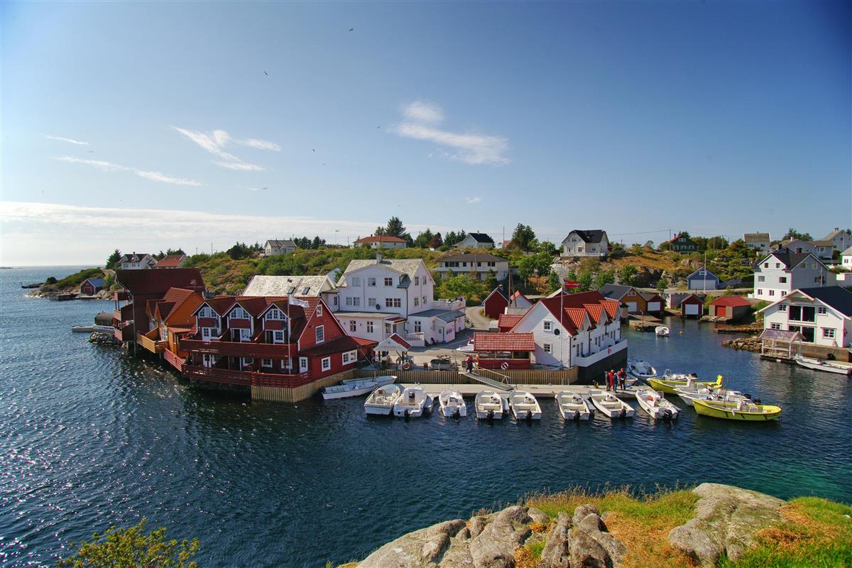 Nautnes - Klikk for stort bilete