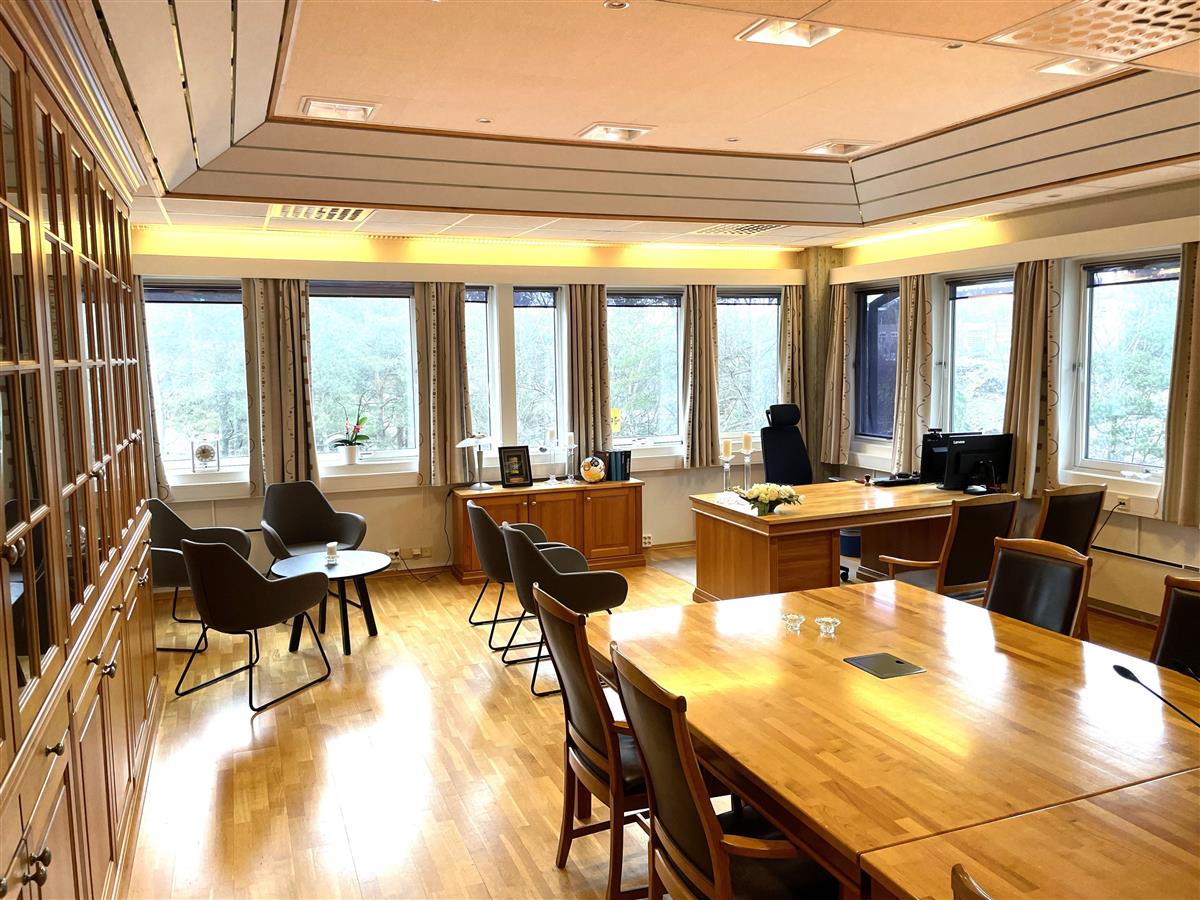 Seremonirom - ordføraren sitt kontor - Klikk for stort bilete